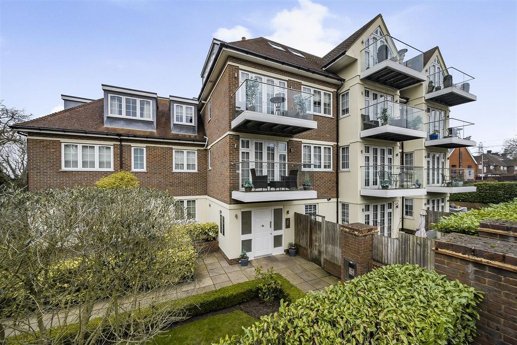 Property photo 1 of 14 Exterior: