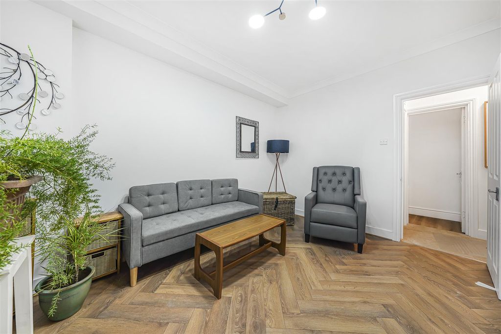 Property photo 2 of 14 Dsc04522.Jpg