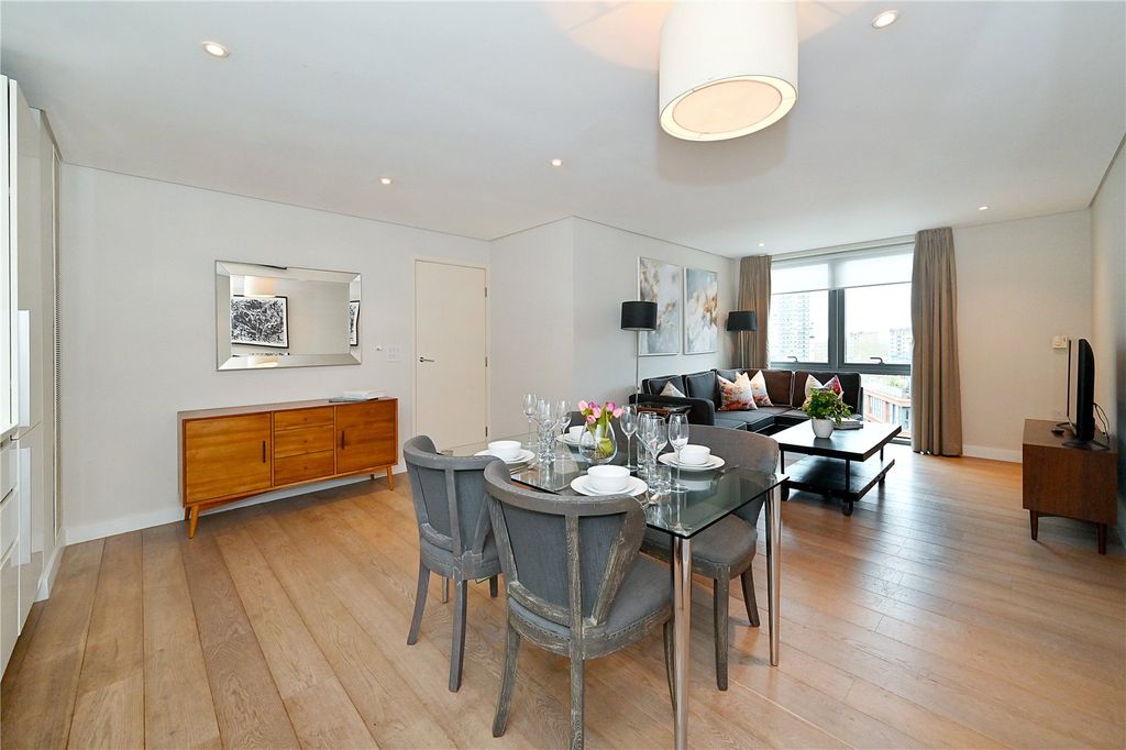 Property photo 3 of 12 Picture No. 06