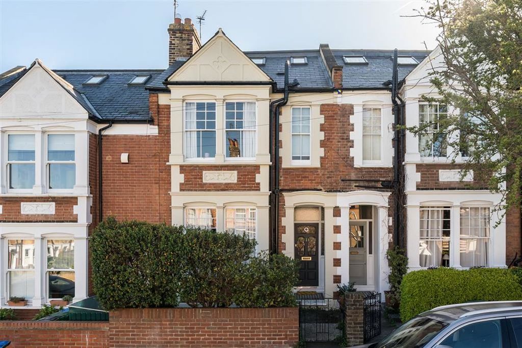 Property photo 1 of 10