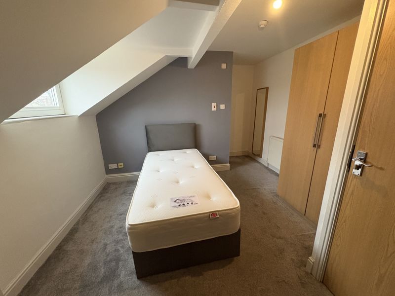 Property photo 2 of 12 Photo 2