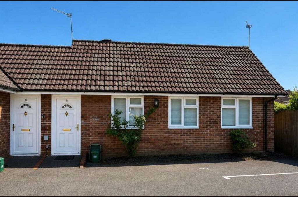Property photo 1 of 1 Harrison Place.Jpg