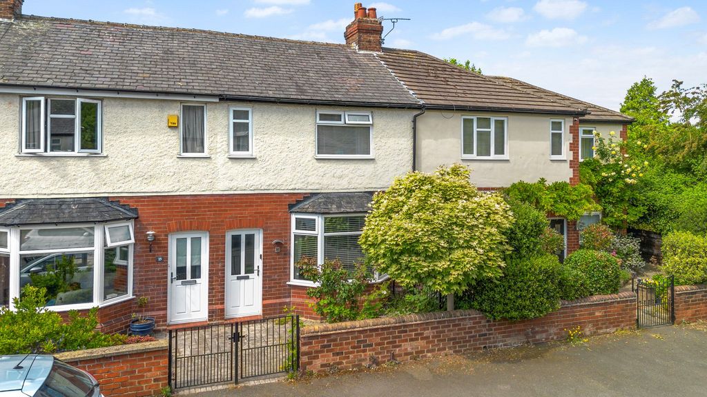 Property photo 1 of 18