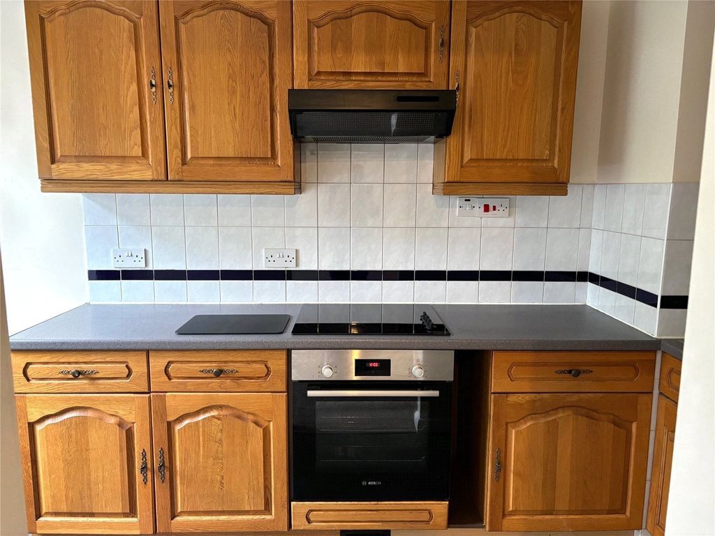 Property photo 3 of 9 Picture No. 22