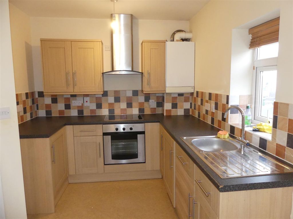 Property photo 2 of 6