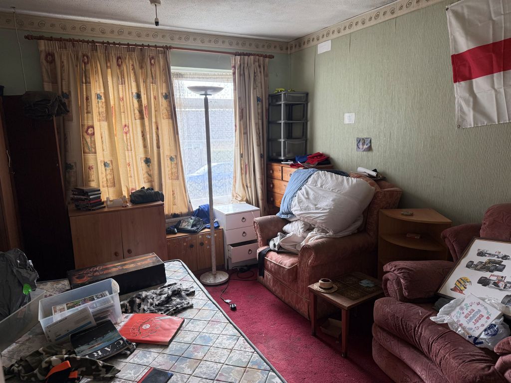 Property photo 3 of 9