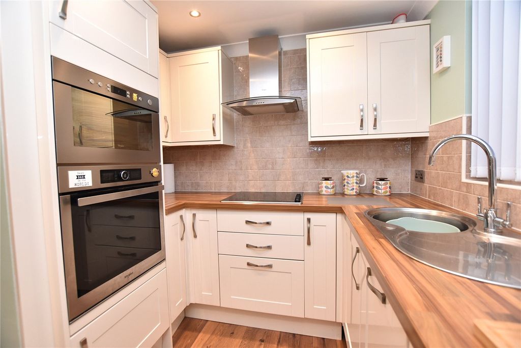 Property photo 3 of 13 Picture No. 29