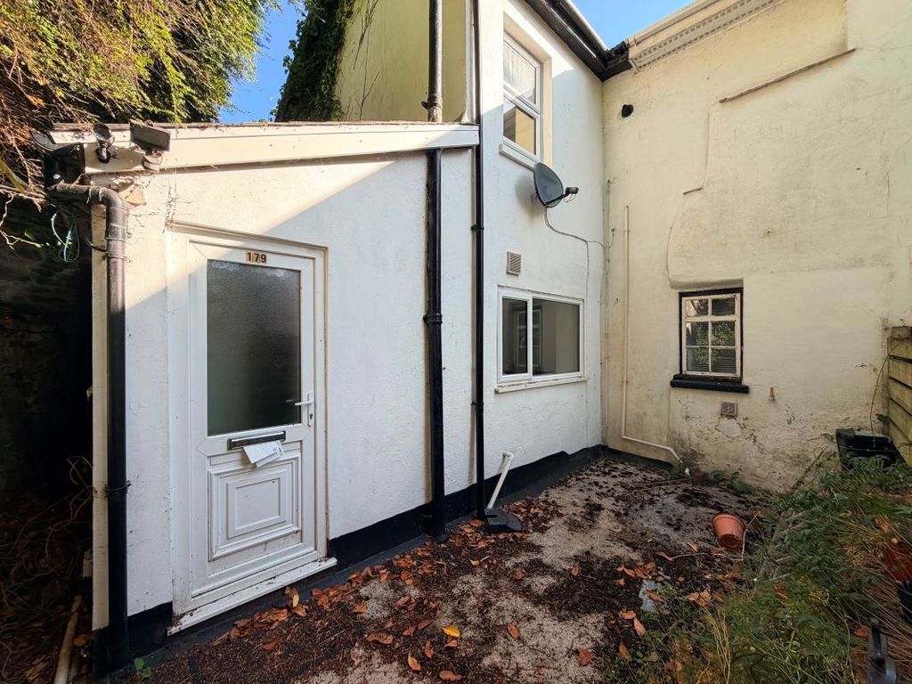 Property photo 1 of 6 Image 1