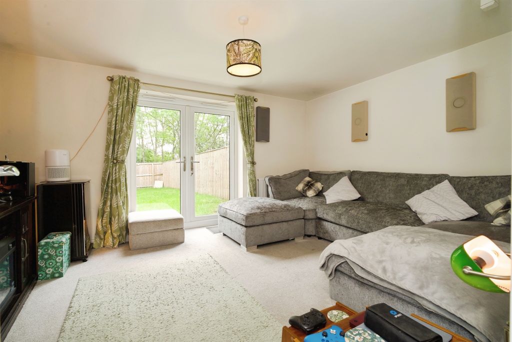 Property photo 3 of 13