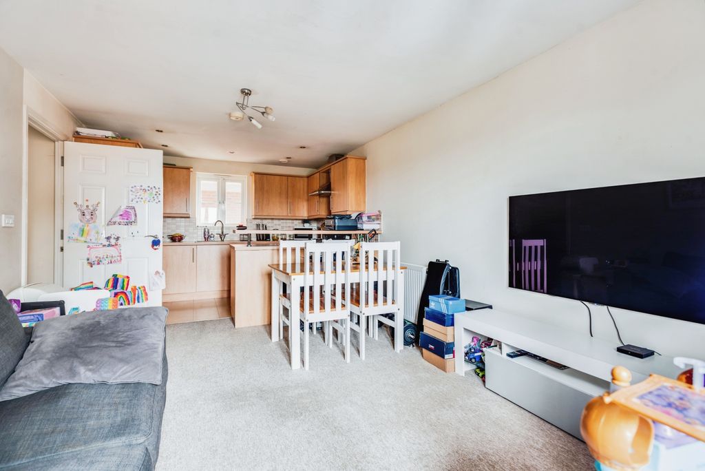 Property photo 3 of 12 Photography