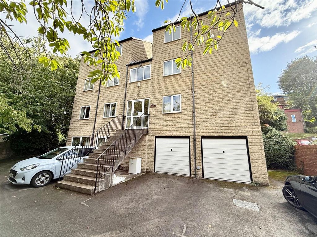 Property photo 1 of 6 Main