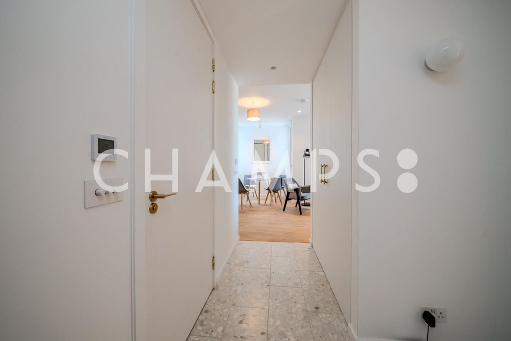 Property photo 2 of 7 054A5900