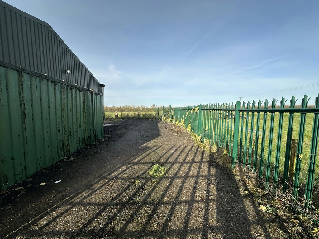 Property photo 3 of 8 Img_0524.Jpeg