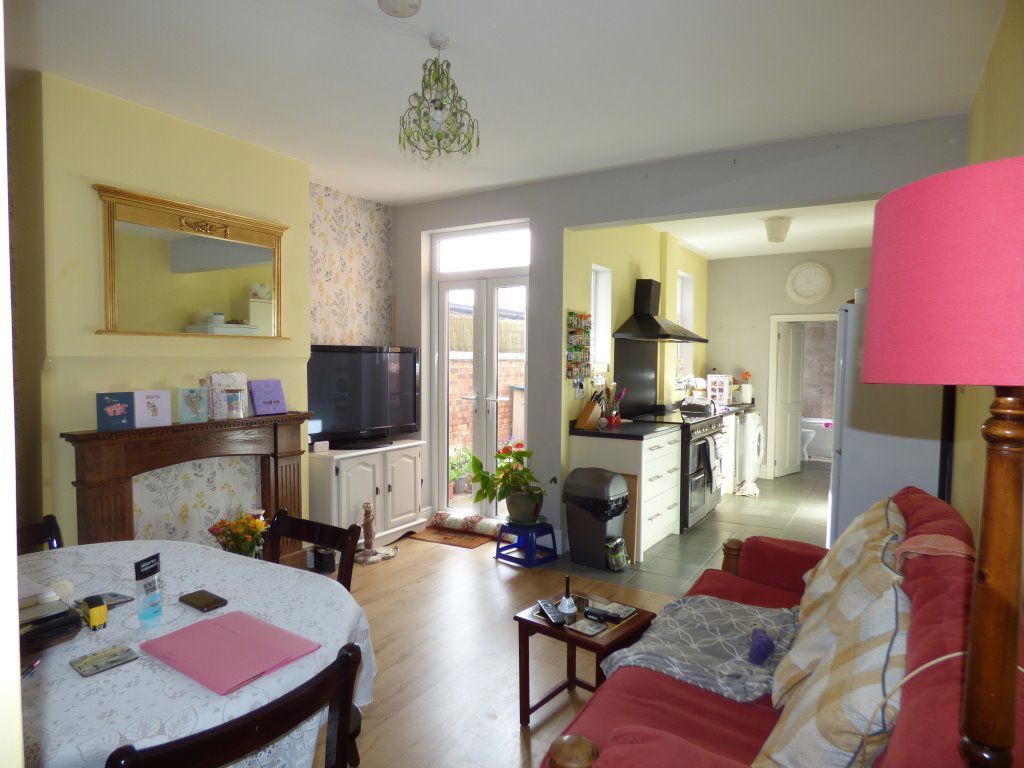 Property photo 2 of 7