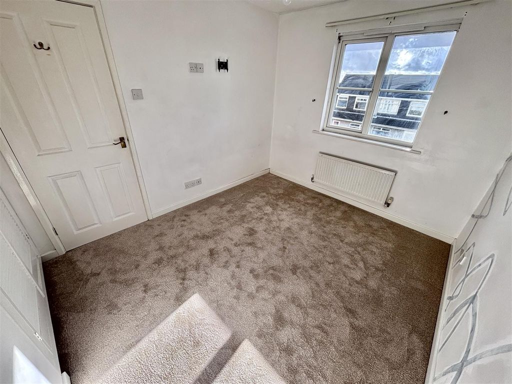 Property photo 3 of 19 Img_9302.Jpg