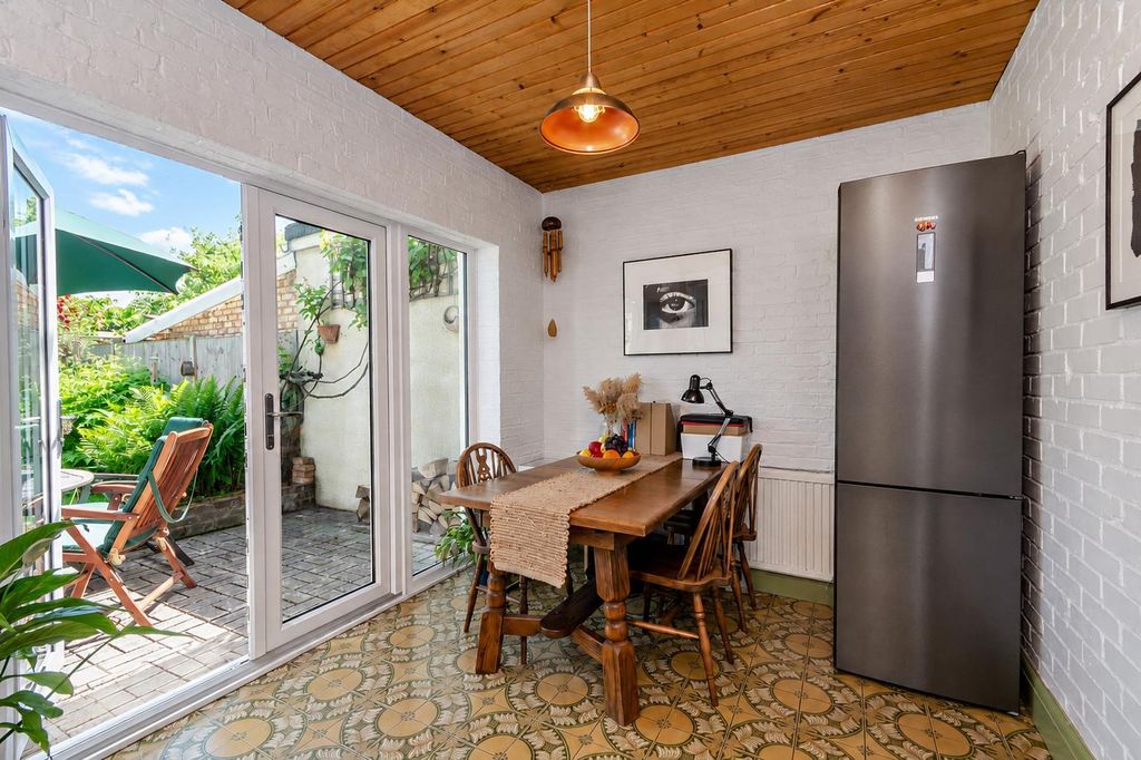 Property photo 3 of 26 Breakfast Dining