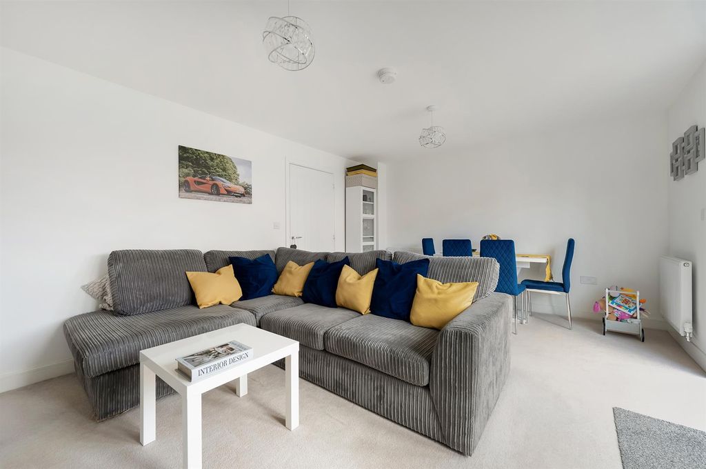 Property photo 2 of 20 Dsc_1200 .Jpg