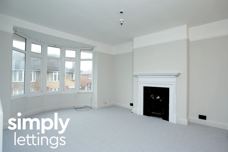 Property photo 2 of 11 Photo 3