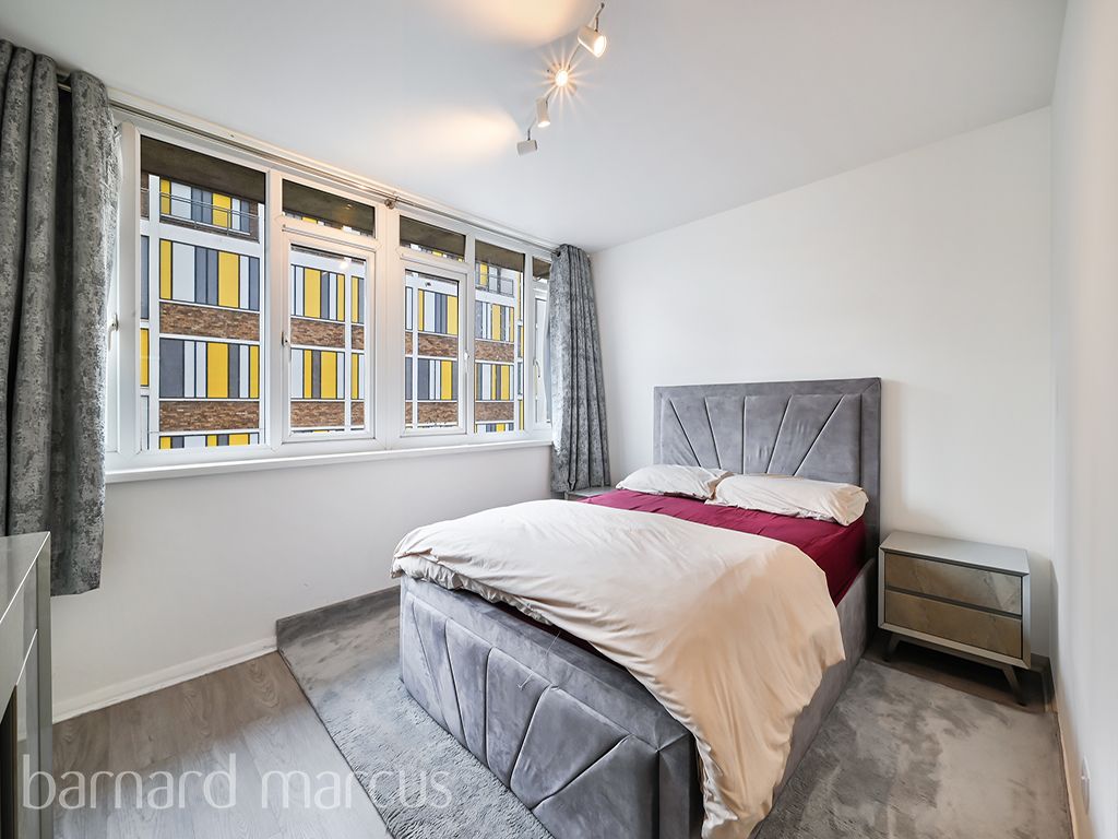 Property photo 2 of 7 Bedroom 3