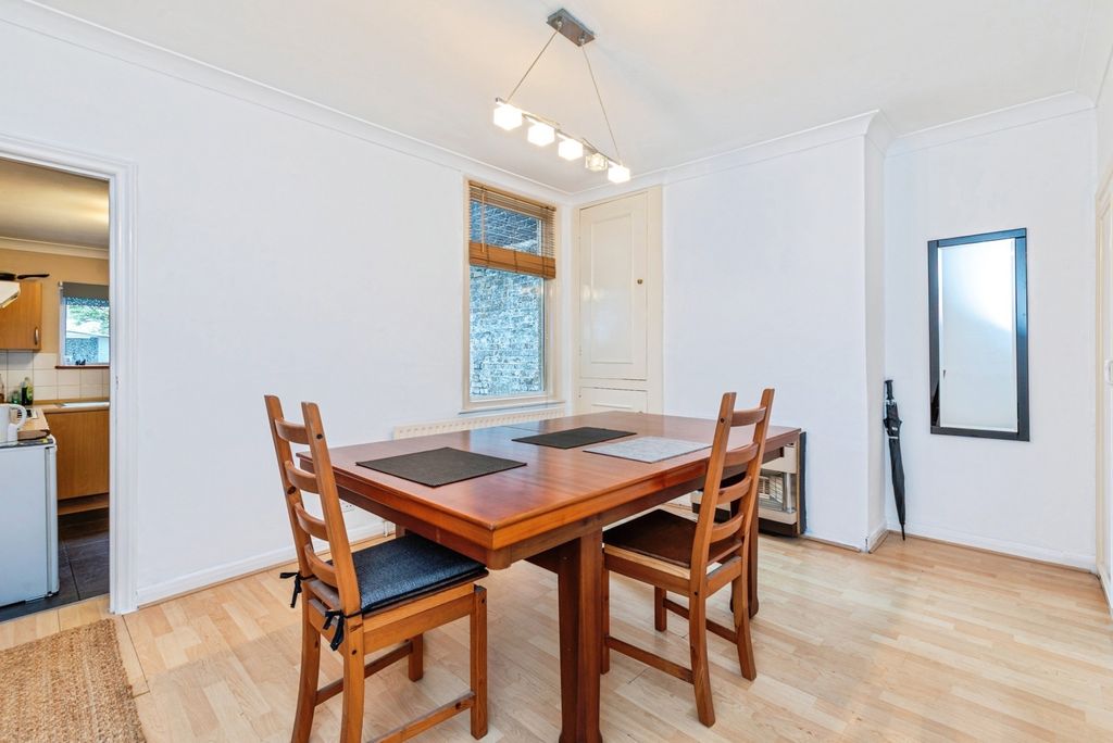 Property photo 3 of 13 Pbox-Img.Jpg