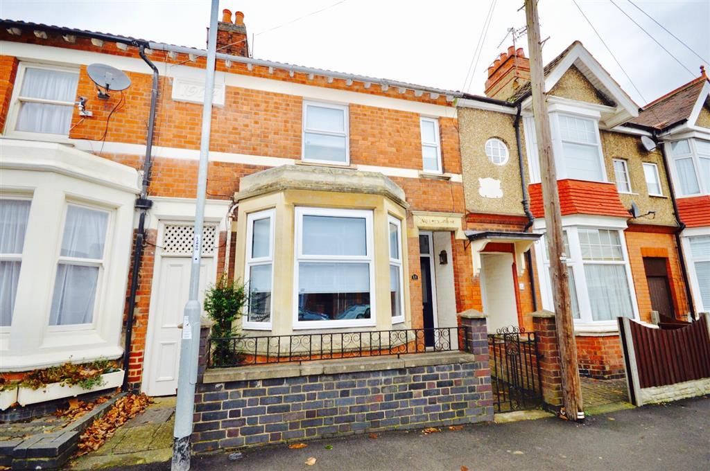 Property photo 1 of 12 Front