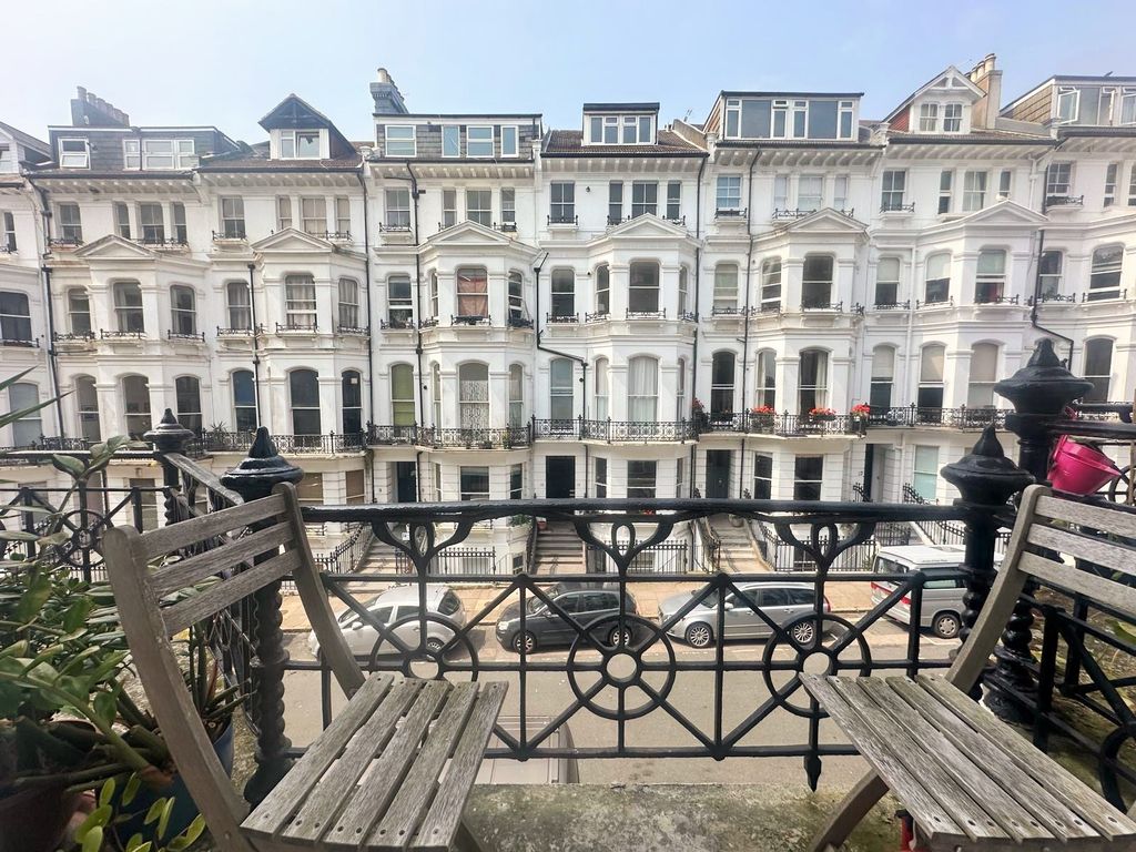 Property photo 2 of 14 Balcony ii