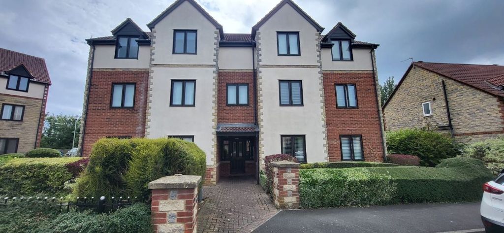 Property photo 1 of 13