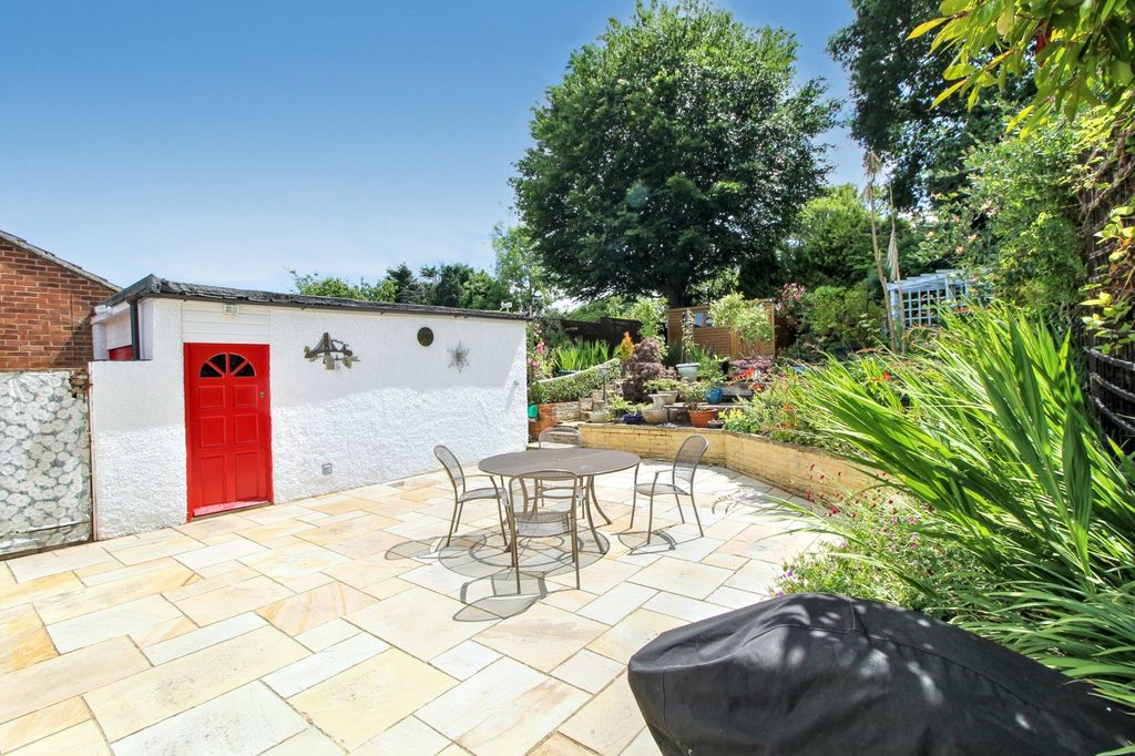 Property photo 3 of 15