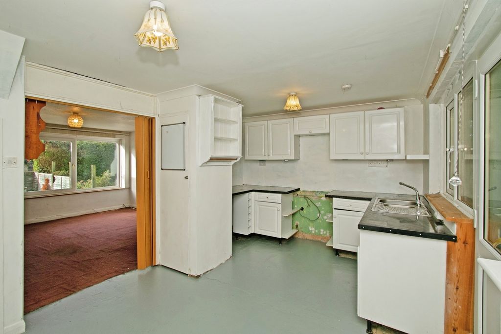 Property photo 2 of 23 Pbox-Img.Jpg