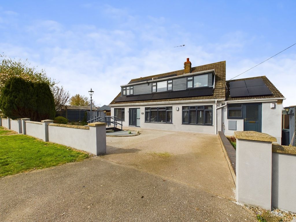 Property photo 1 of 42