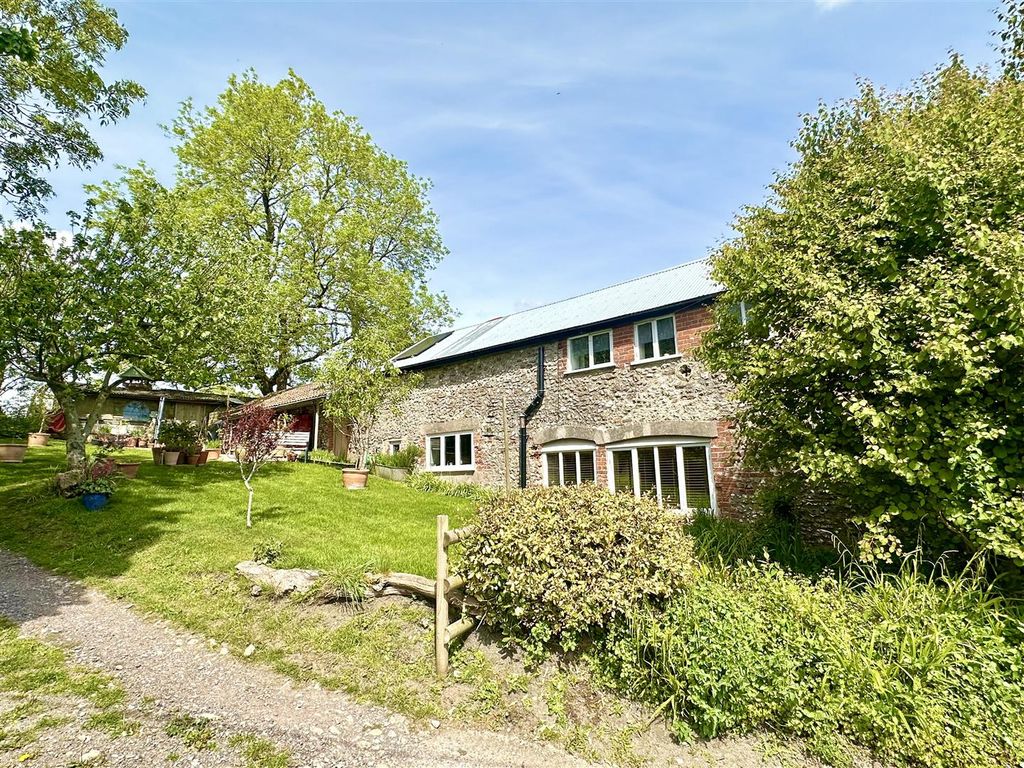 Property photo 1 of 17 Front Elevation