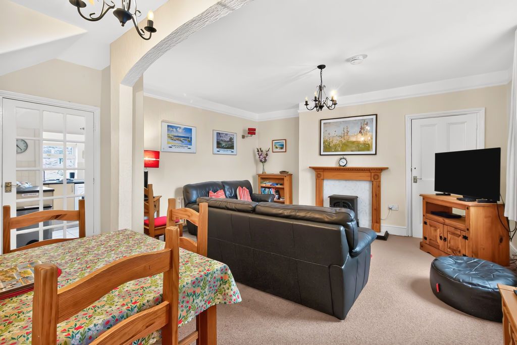 Property photo 1 of 12 Photo 1