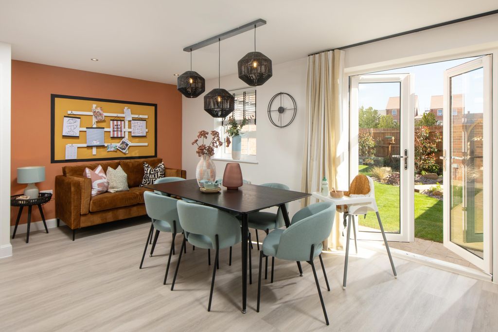 Property photo 2 of 8 Ingleby Kitchen Diner - Castle Reach