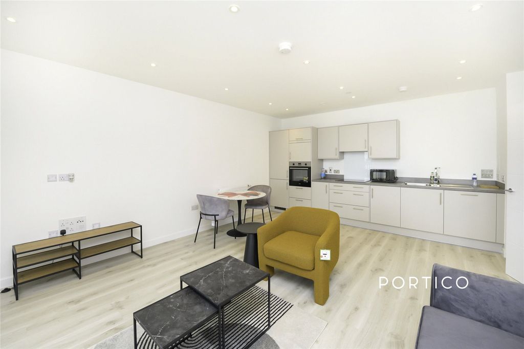 Property photo 3 of 10 Picture No. 07