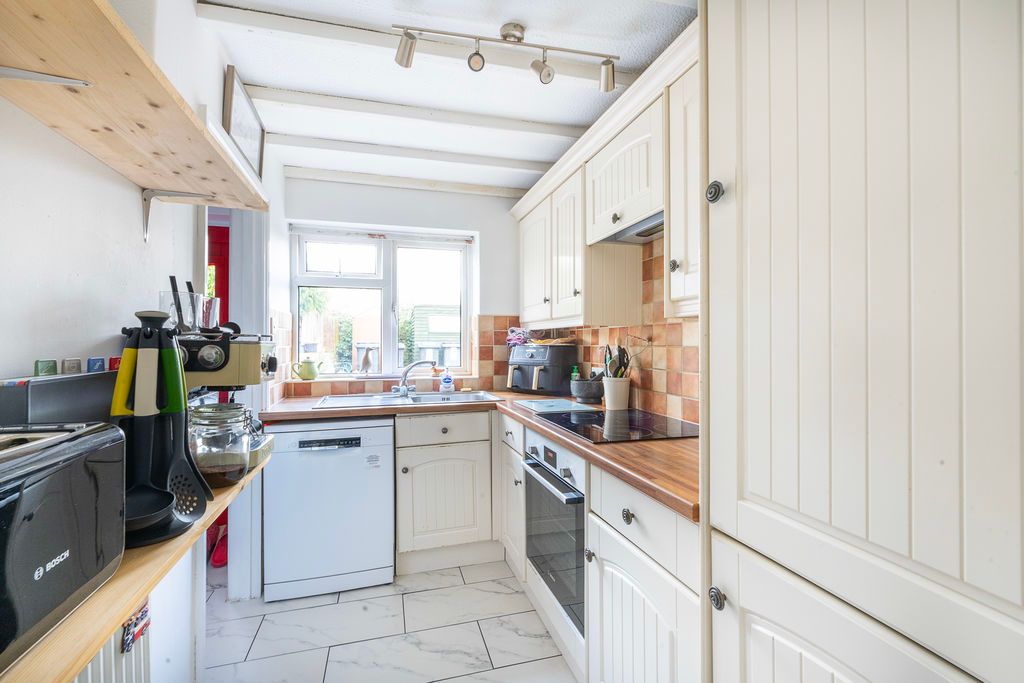 Property photo 3 of 16 Photo 5