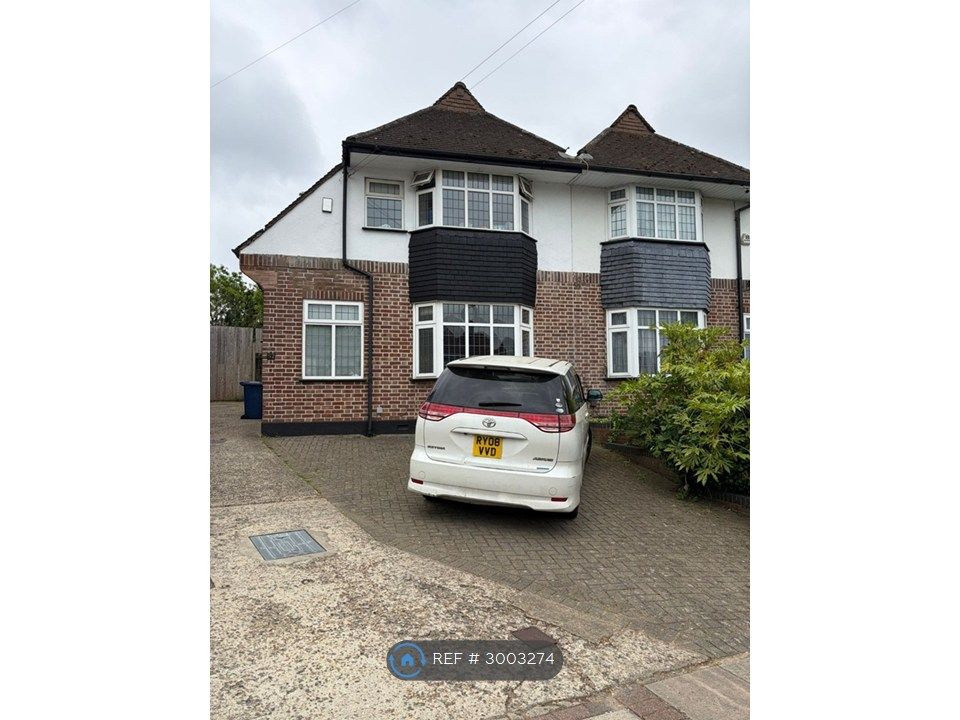 Property photo 1 of 3