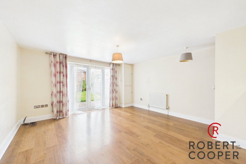 Property photo 3 of 17 Picture No. 39