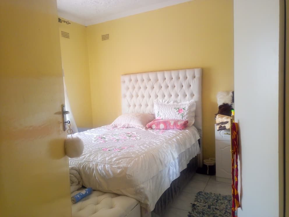 Property photo 2 of 6