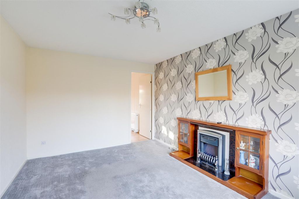 Property photo 3 of 14 281125_11.Jpg