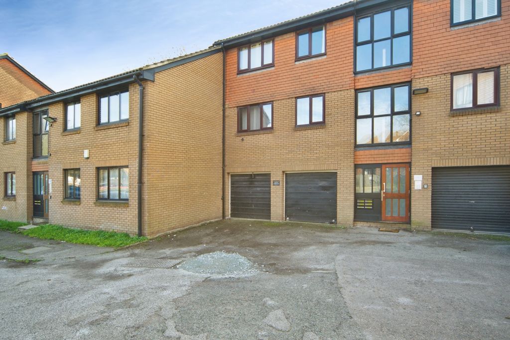 Property photo 1 of 13 Pbox-Img.Jpg