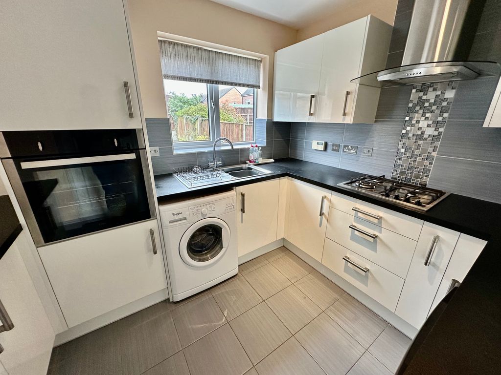 Property photo 3 of 22 Img_1030