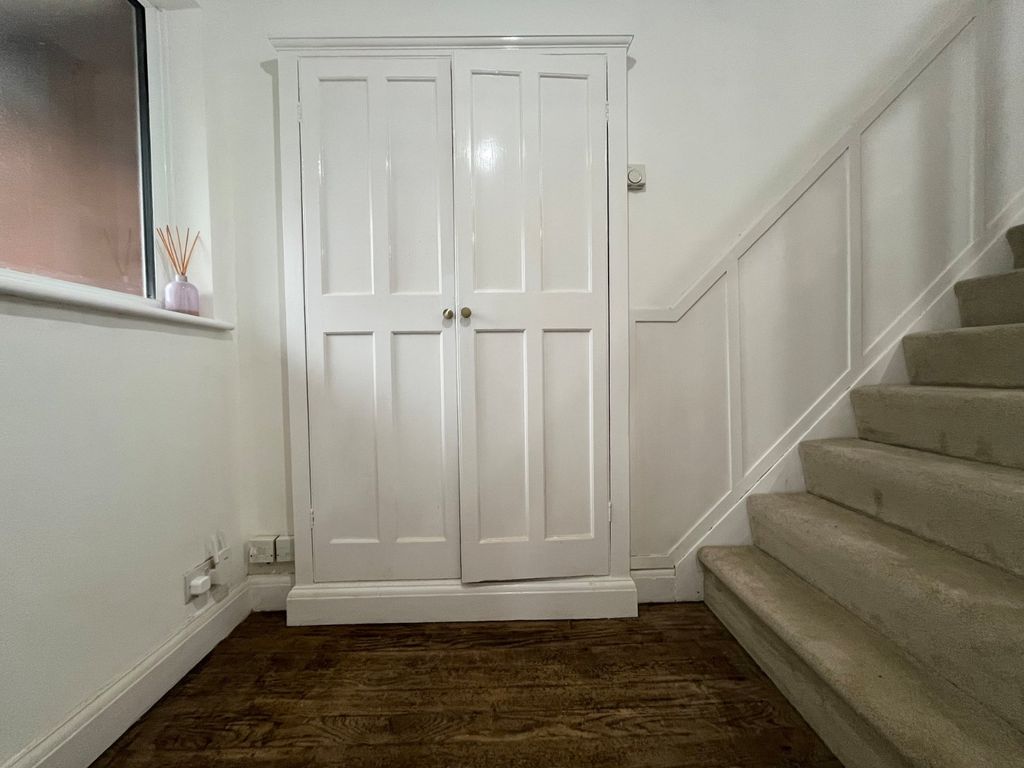 Property photo 3 of 30 Picture No. 33