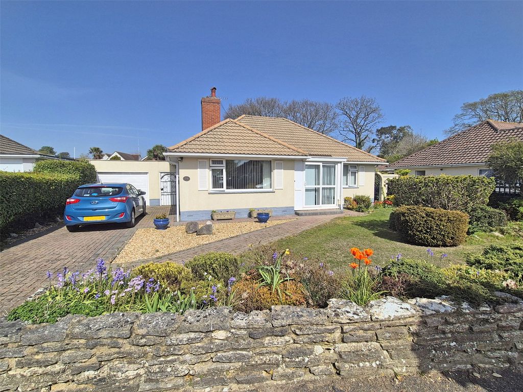 Property photo 1 of 16 Picture No. 21