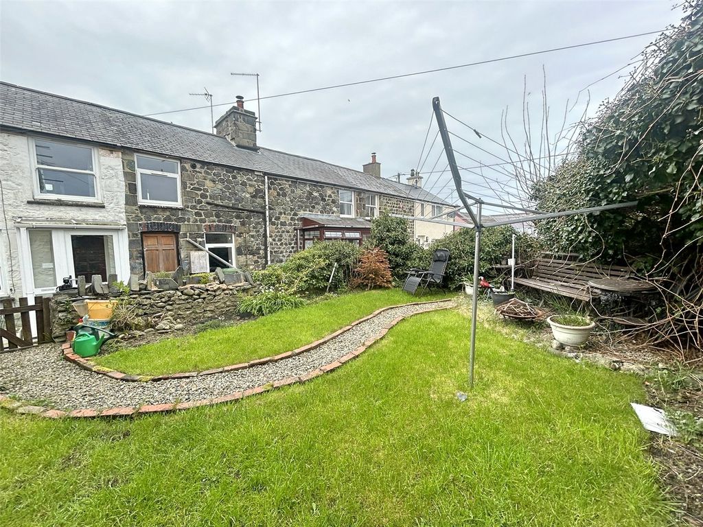 Property photo 2 of 12 Picture No. 25