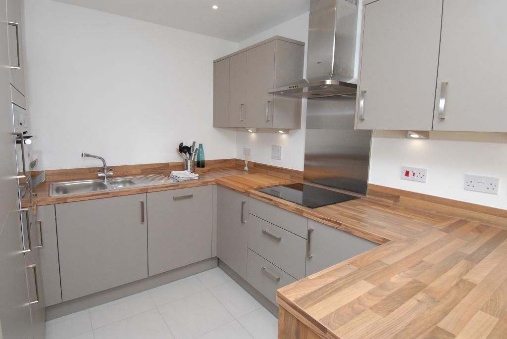 Property photo 2 of 5 Photo 2