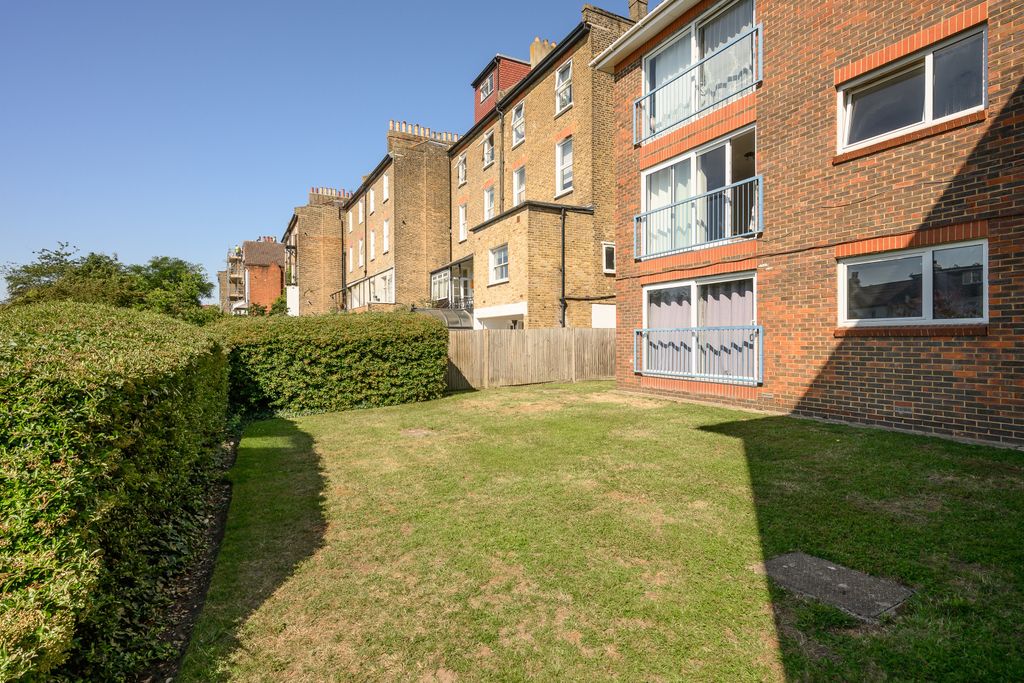 Property photo 3 of 8 Picture No. 03