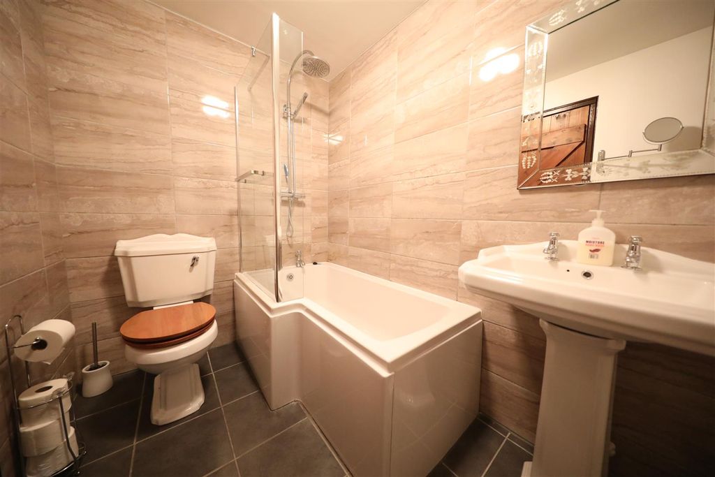 Additional image 26 of 6 bed detached house to rentGreens Lane, Burton Pidsea, Hull HU12