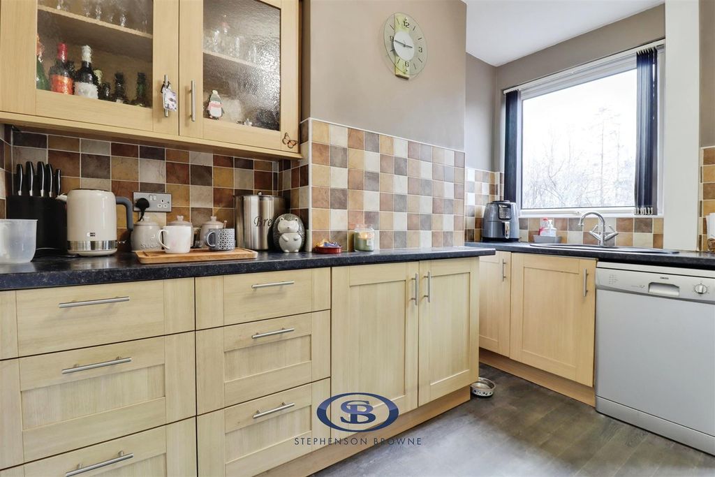 Property photo 3 of 24 Ea012301-Img_3932-Img_3934.Jpg