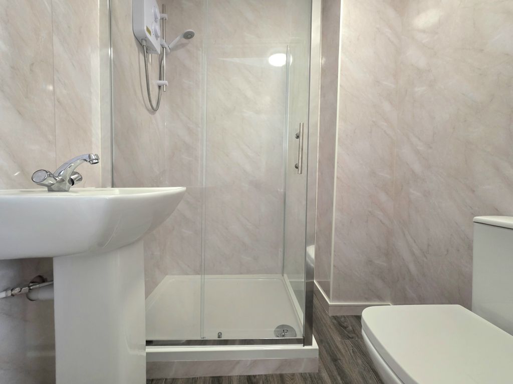 Property photo 3 of 3