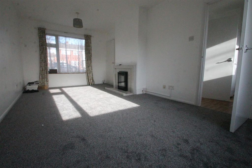 Property photo 3 of 10 Img_0158.Jpg